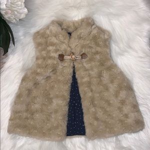 - Zara baby vest - 12-18